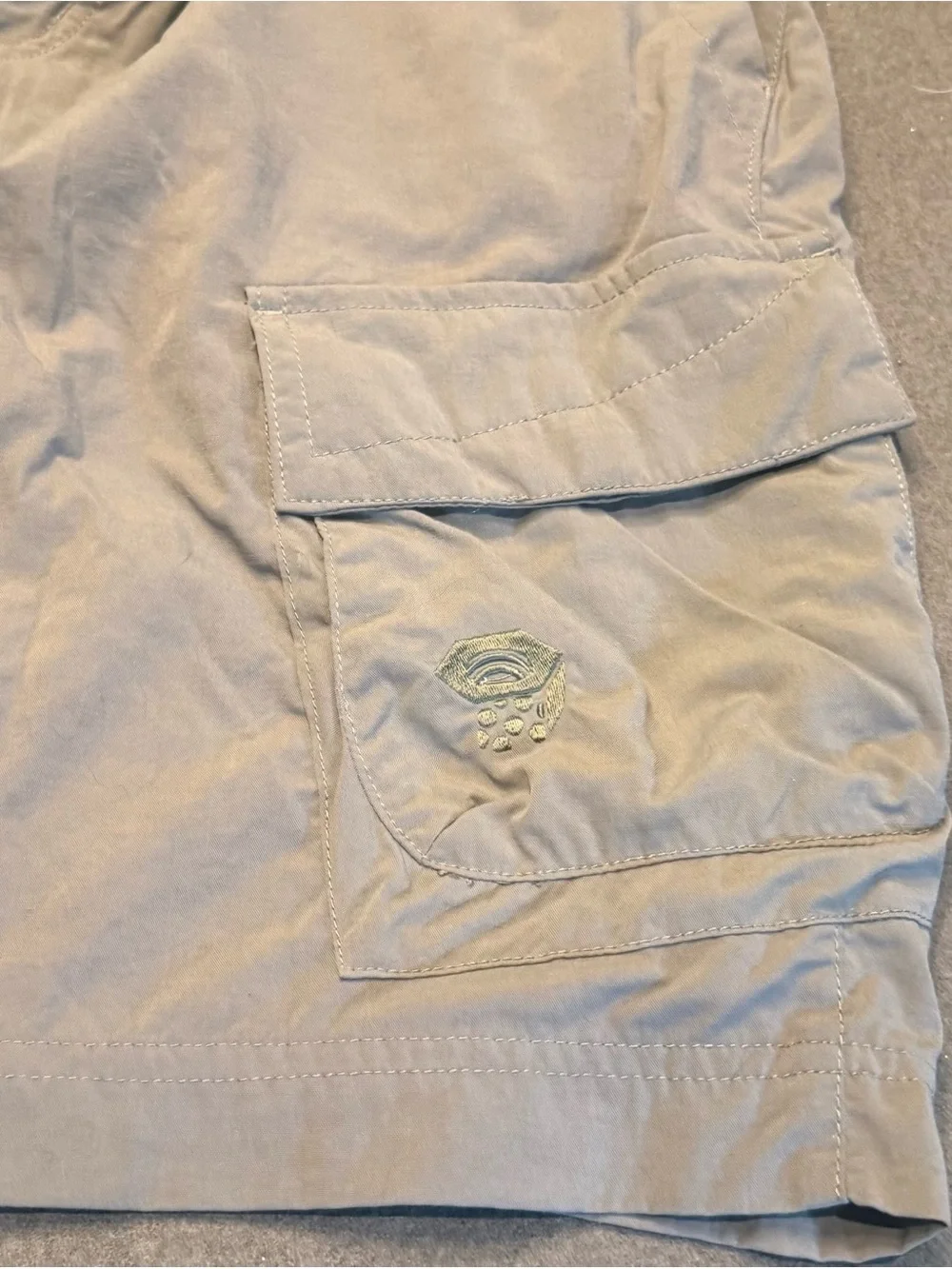 Mountain Hardwear Men's Cargo Shorts - Light Tan